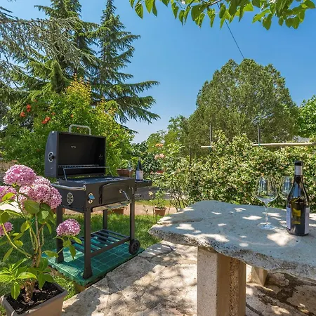 Apartment Ire 4 Persone